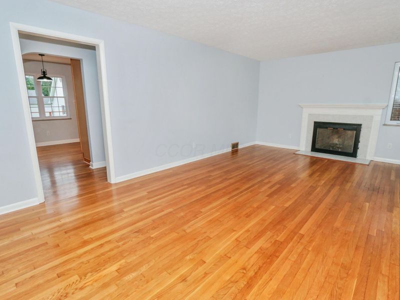64 Edgevale Road, Columbus, OH 43209 Photo 8