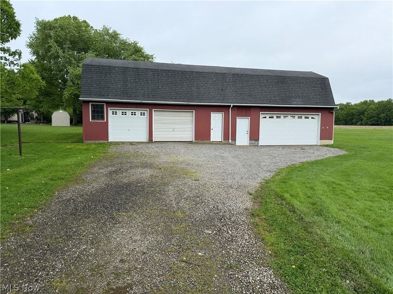 4805 Hoagland Blackstub Road, Cortland, OH 44410 Photo 20