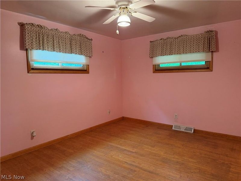 4805 Hoagland Blackstub Road, Cortland, OH 44410 Photo 9