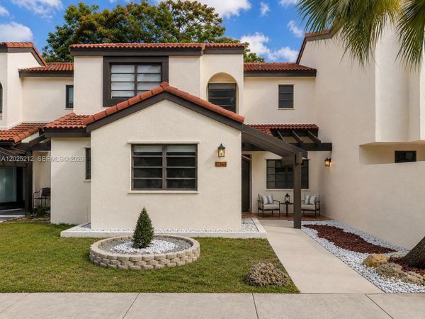 12364 SW 94th Ter , Miami, FL 33186
