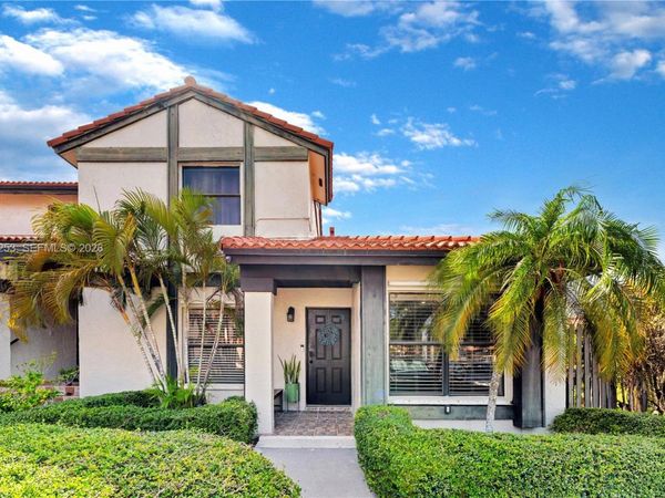 4885 SW 152nd Pl , Unit D-95, Miami, FL 33185