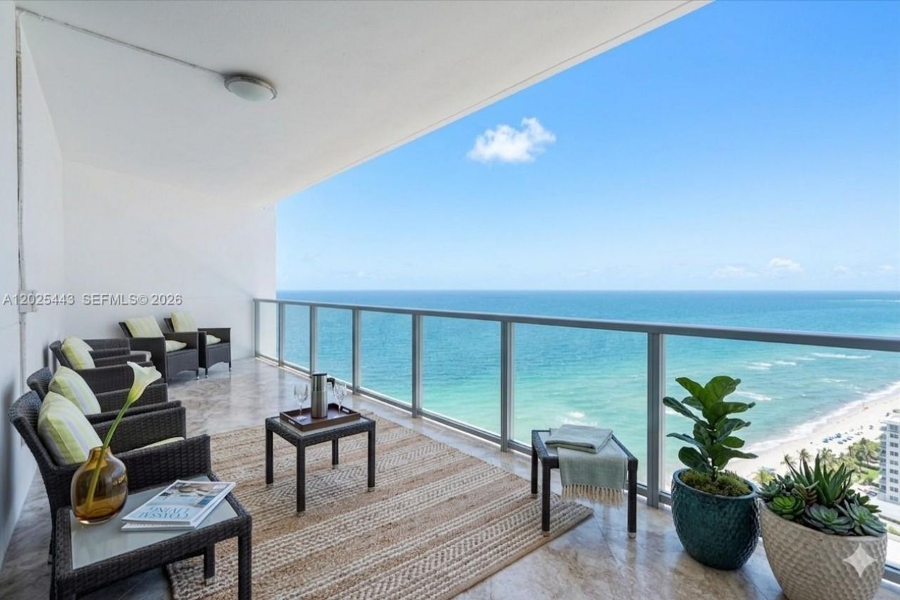 3101 S Ocean Dr , Unit 2707, Hollywood, FL 33019 Photo