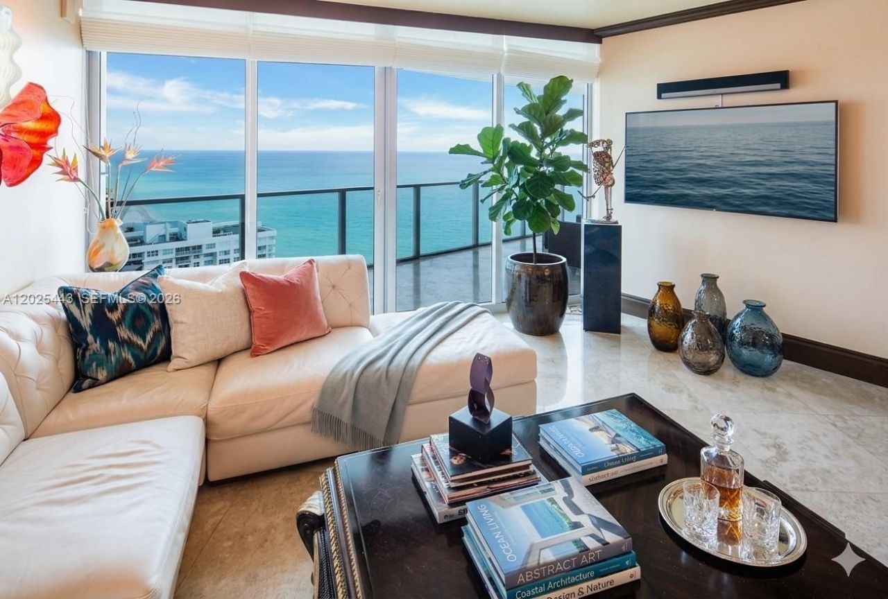3101 S Ocean Dr , Unit 2707, Hollywood, FL 33019 Photo