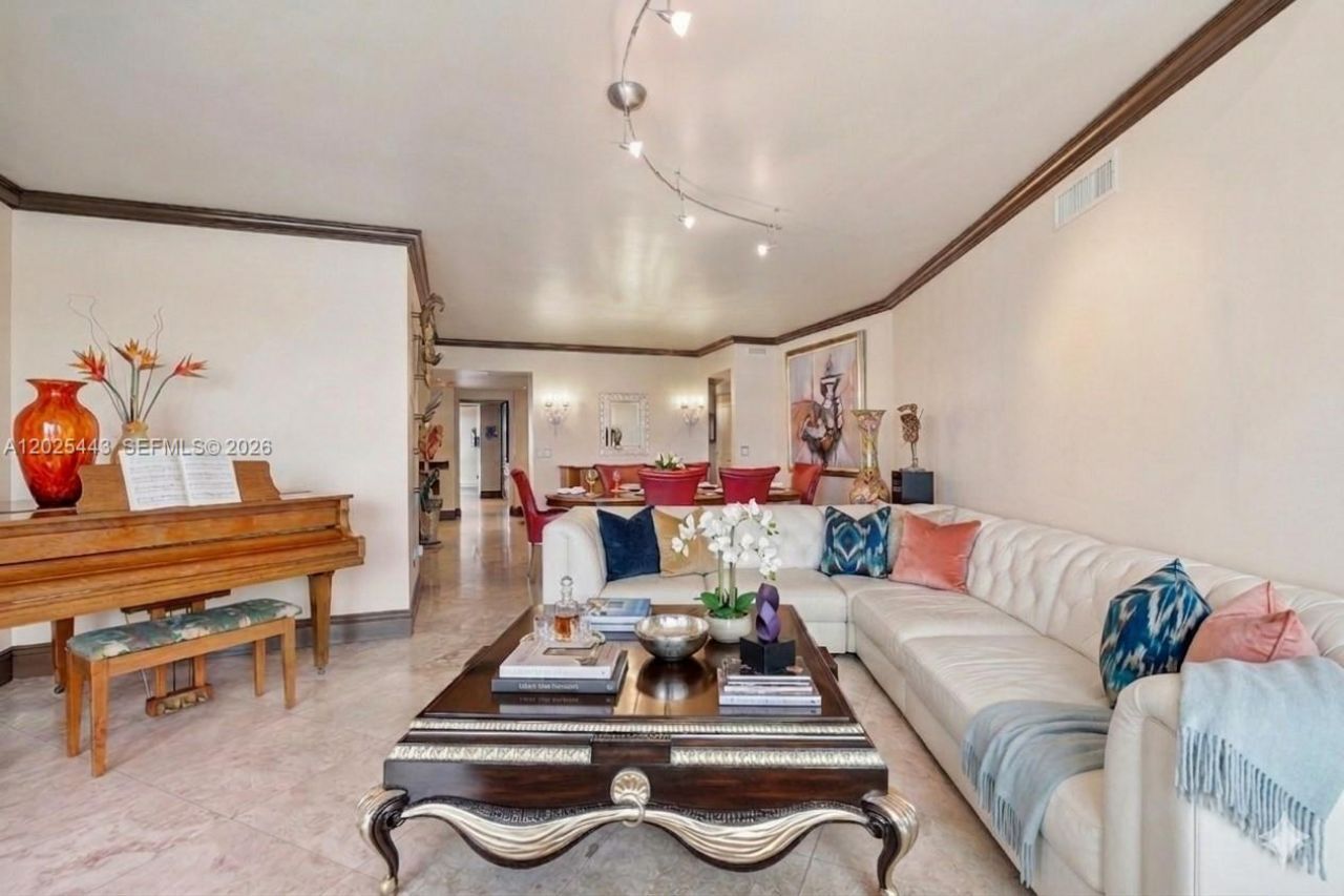 3101 S Ocean Dr , Unit 2707, Hollywood, FL 33019 Photo