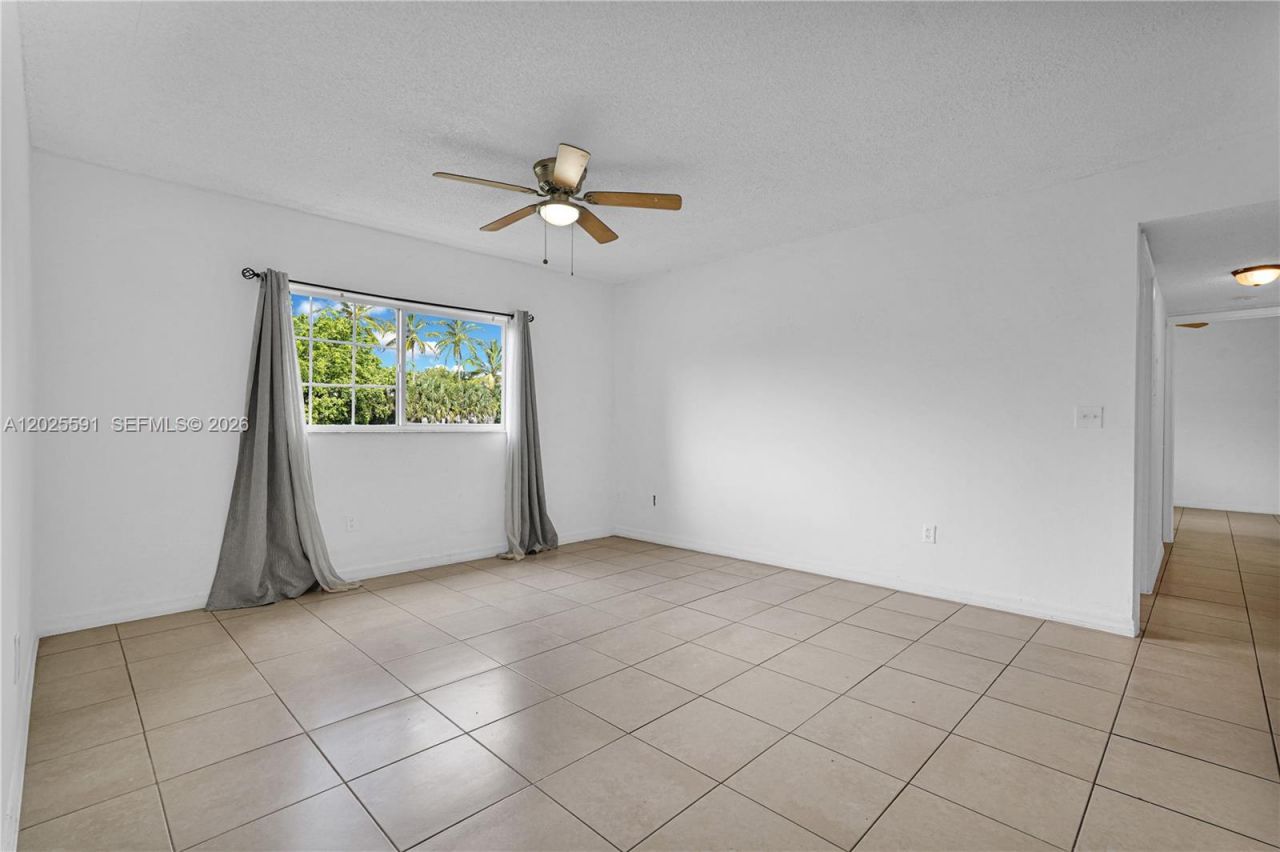 3680 N 56th Ave , Unit 806, Hollywood, FL 33021 Photo