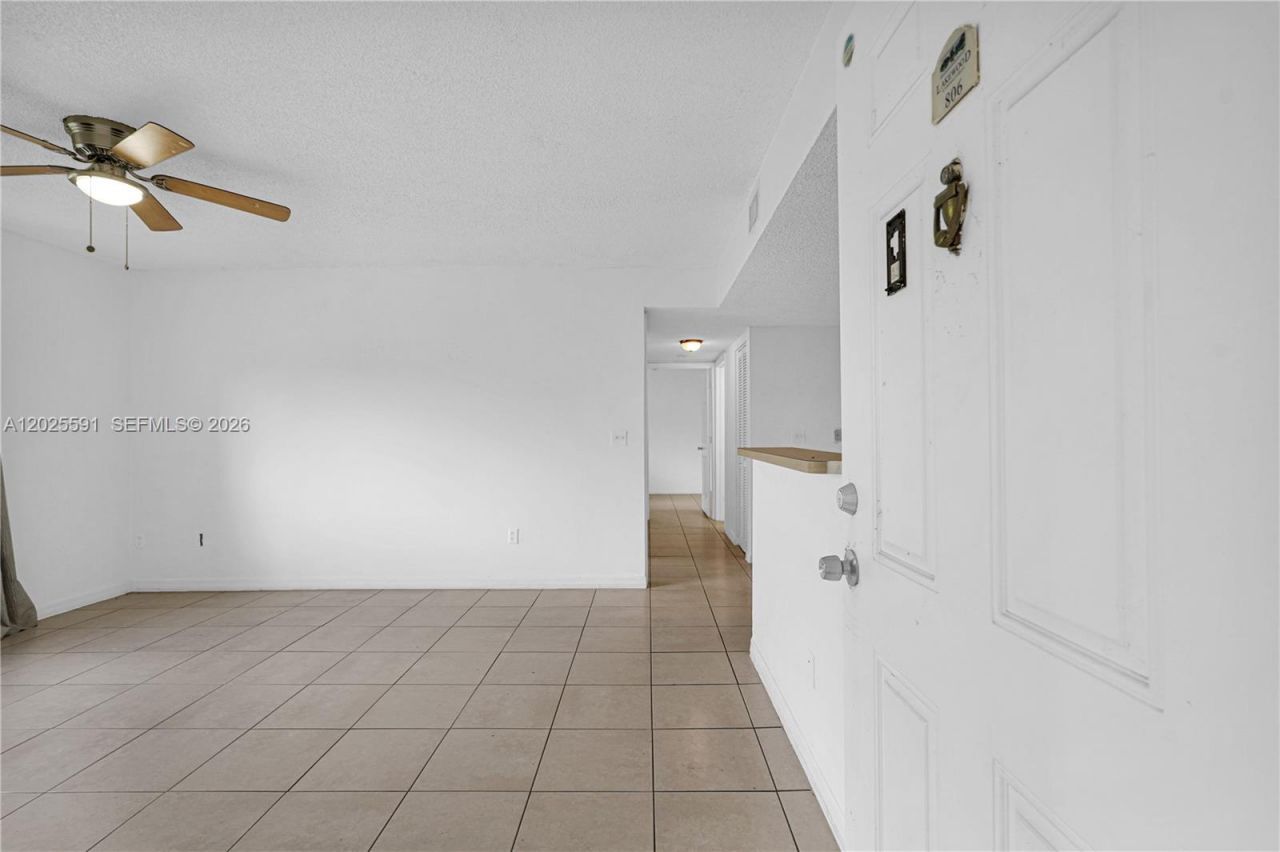 3680 N 56th Ave , Unit 806, Hollywood, FL 33021 Photo