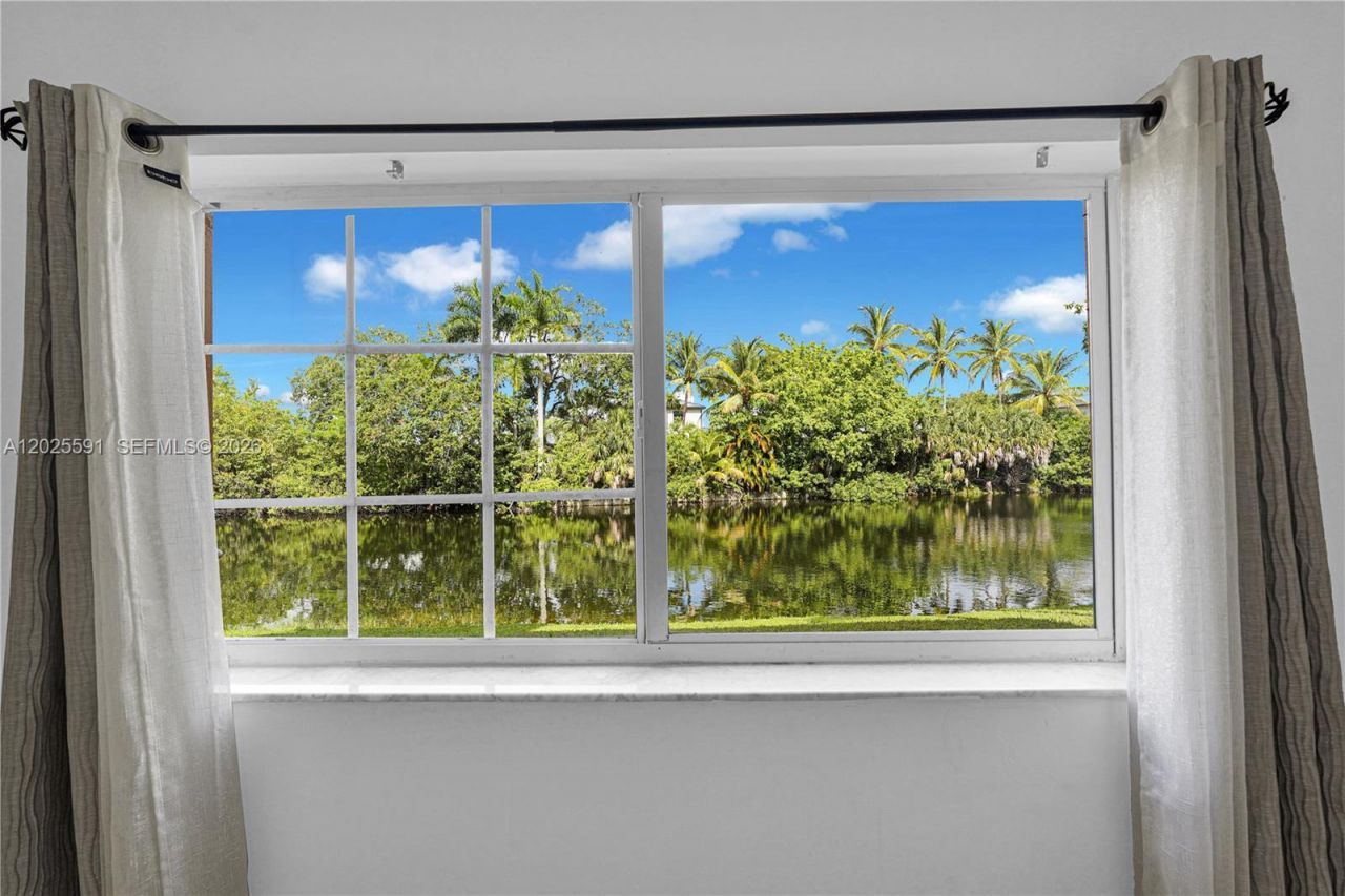 3680 N 56th Ave , Unit 806, Hollywood, FL 33021 Photo