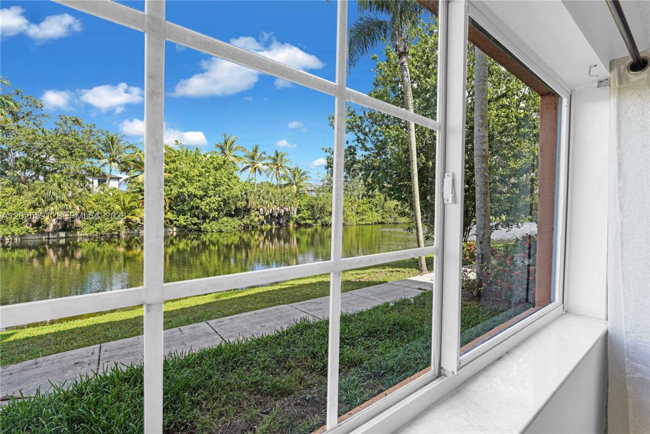 3680 N 56th Ave , Unit 806, Hollywood, FL 33021 Photo