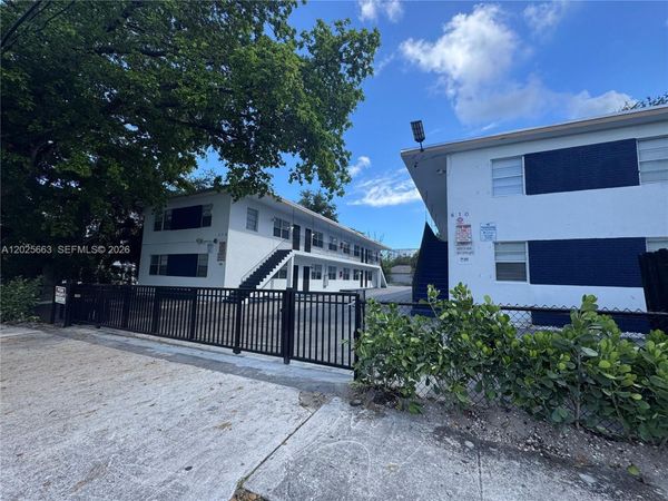 610 5th St, Unit 5, West Palm Beach, FL 33401