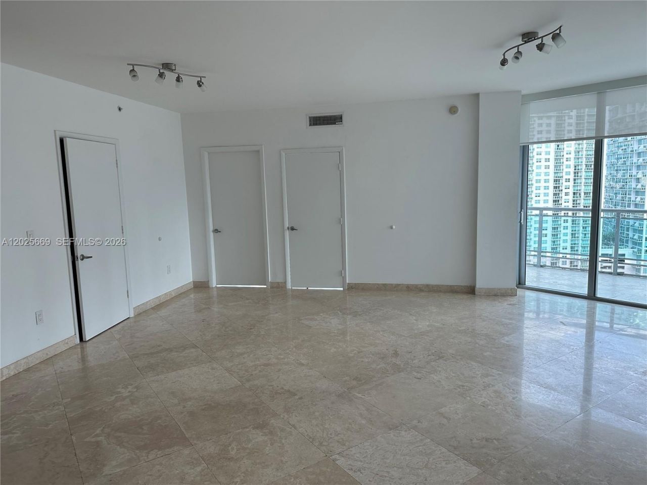 350 S Miami Ave, Unit 2302, Miami, FL 33130 Photo
