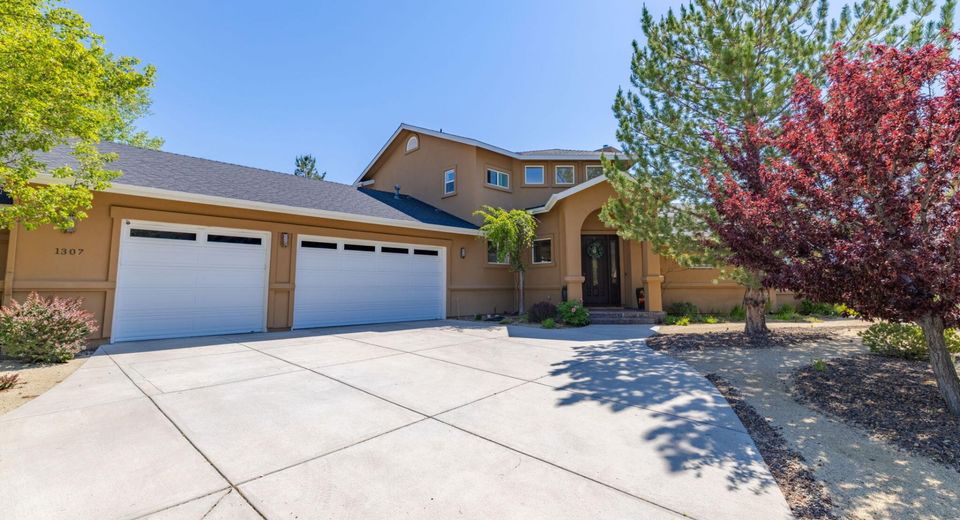 1307 Camballeria Drive, Carson City, NV 89701 Photo
