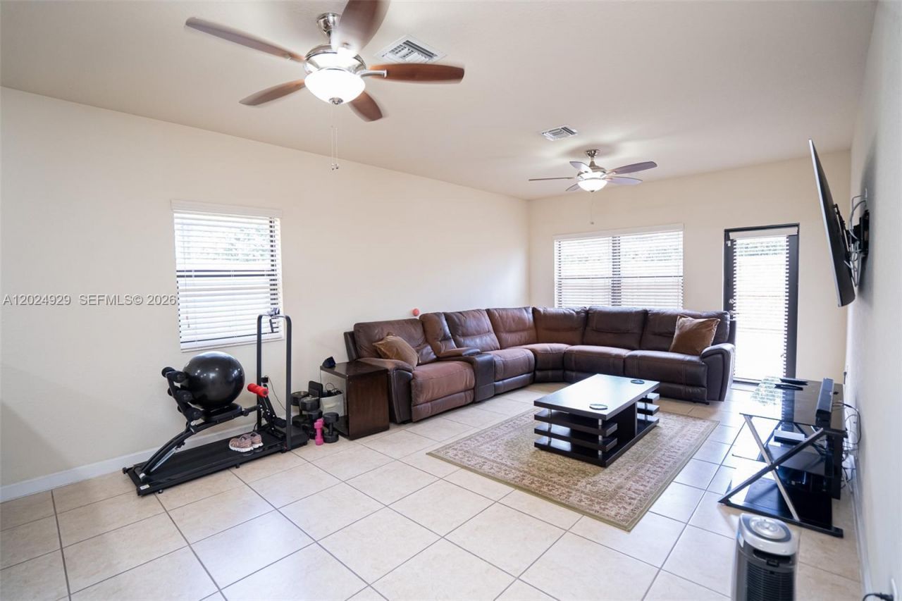2655 NE 2nd Dr , Homestead, FL 33033 Photo
