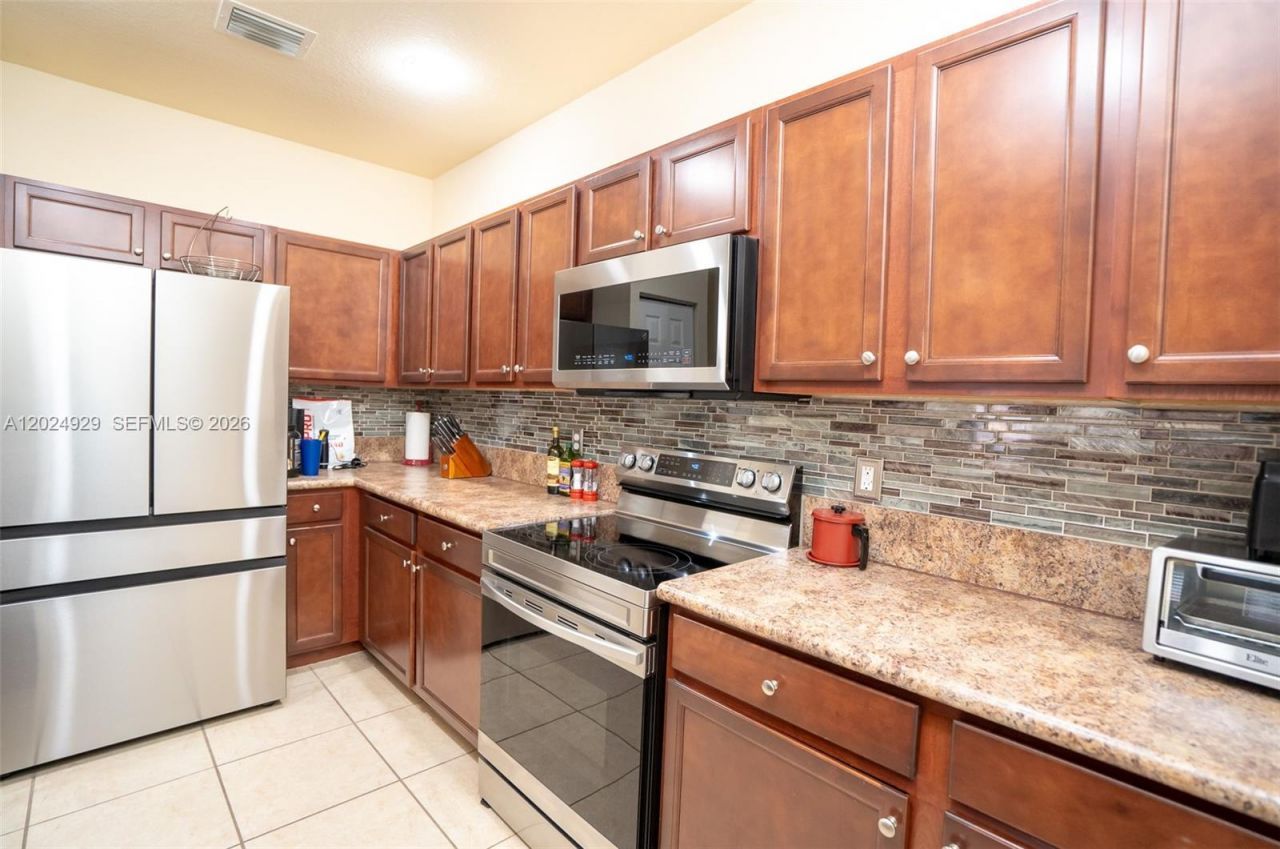 2655 NE 2nd Dr , Homestead, FL 33033 Photo