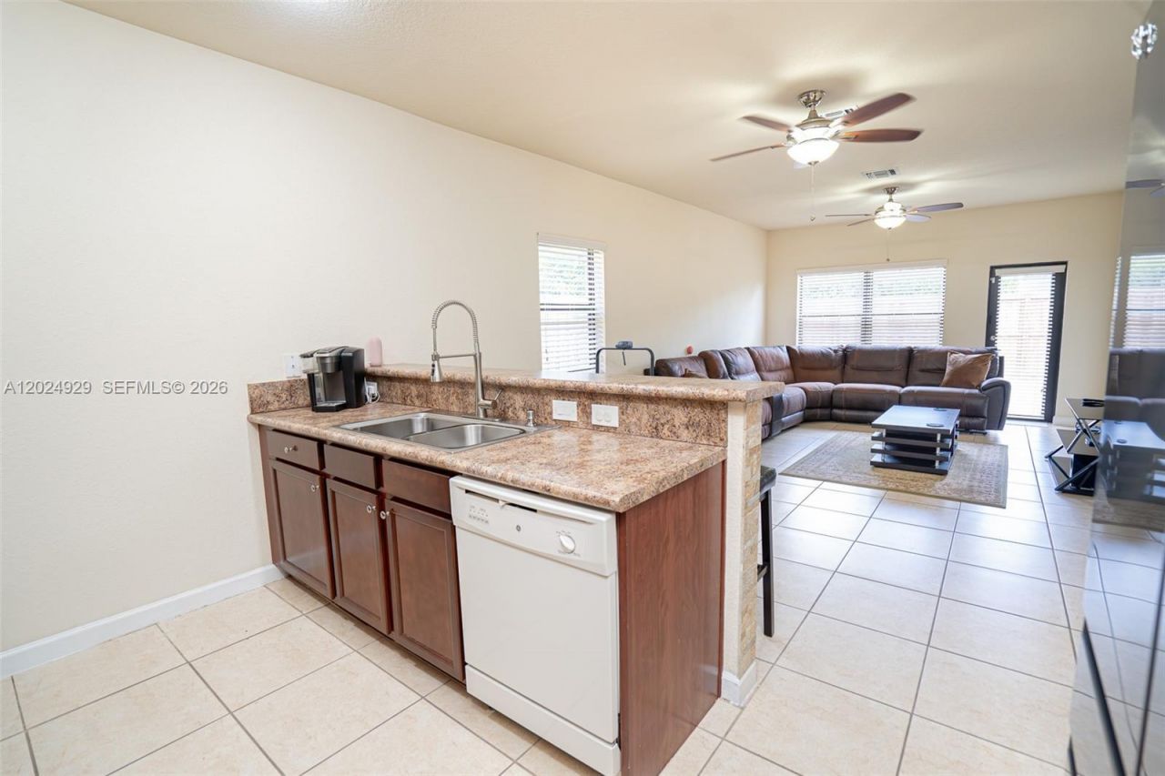 2655 NE 2nd Dr , Homestead, FL 33033 Photo