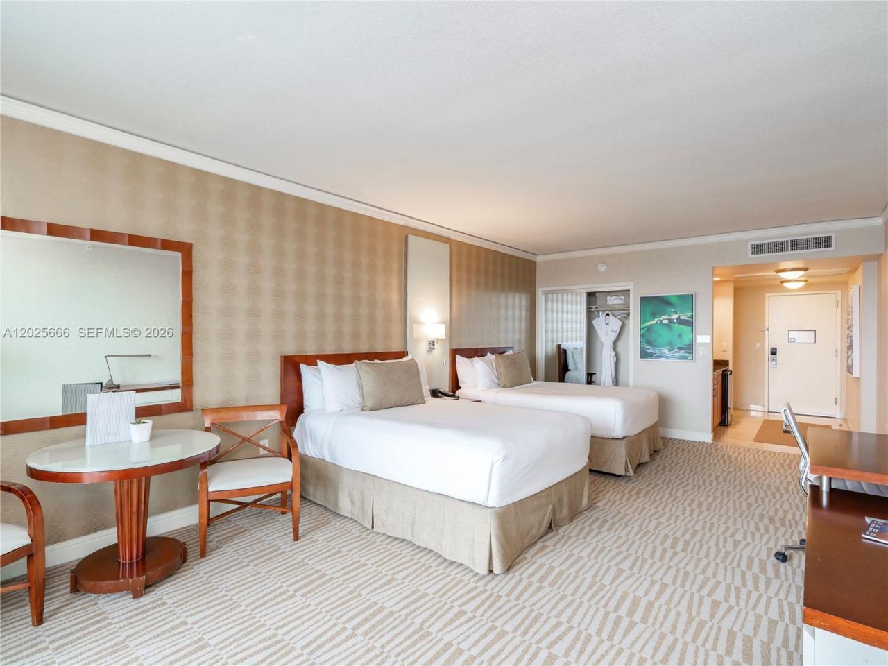 18001 Collins Ave , Unit 2118, Sunny Isles Beach, FL 33160 Photo