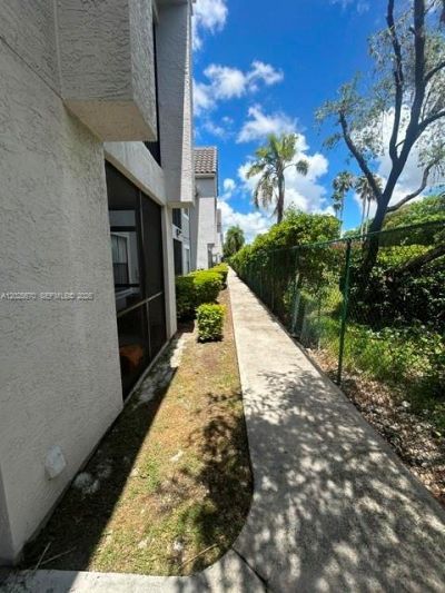 15070 SW 103rd Ln , Unit 2207, Miami, FL 33196 Photo