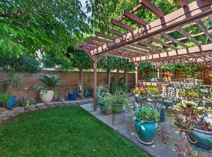 11 Park West Ct, Sacramento, CA 95831 Photo