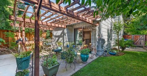 11 Park West Ct, Sacramento, CA 95831 Photo