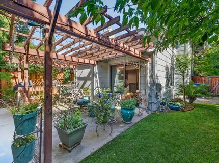 11 Park West Ct, Sacramento, CA 95831 Photo