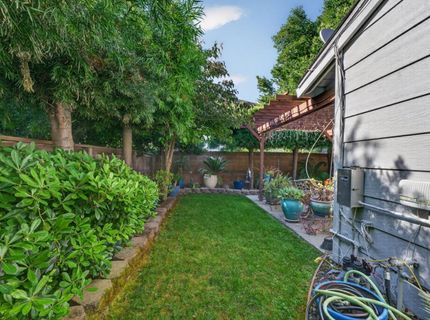 11 Park West Ct, Sacramento, CA 95831 Photo