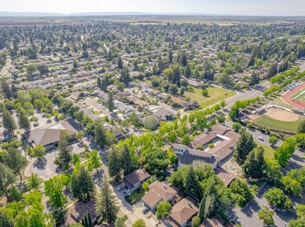 11 Park West Ct, Sacramento, CA 95831 Photo