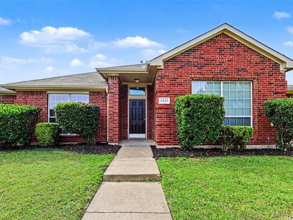 2521 Ash Creek, Mesquite, TX 75181