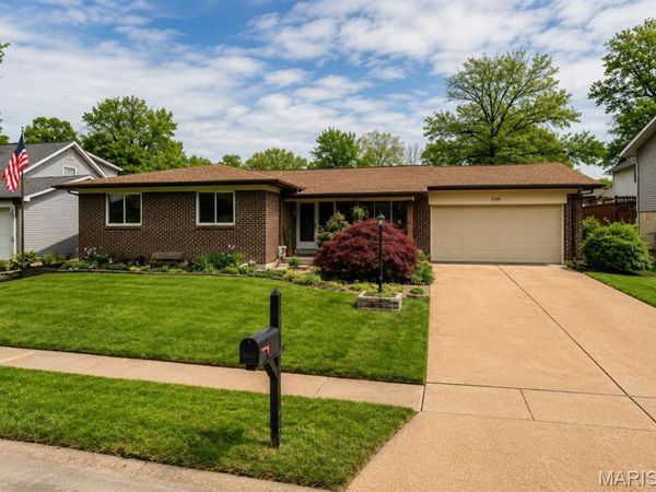 3106 Donnycave Lane , Maryland Heights, MO 63043