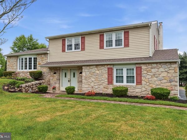 64 WINDMILL DRIVE, SOUTHAMPTON, PA 18966