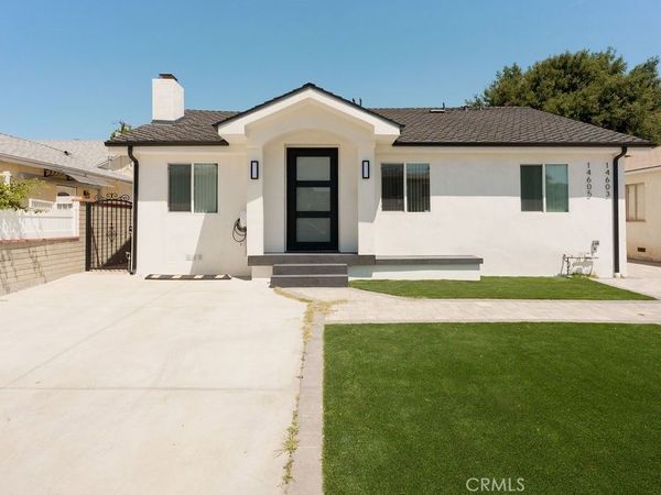 14605 Wyandotte, Van Nuys, CA 91405