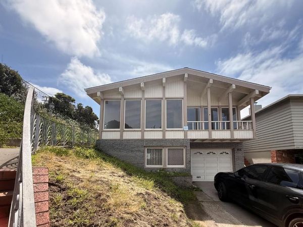1 Parkside Avenue, Daly City, CA 94015