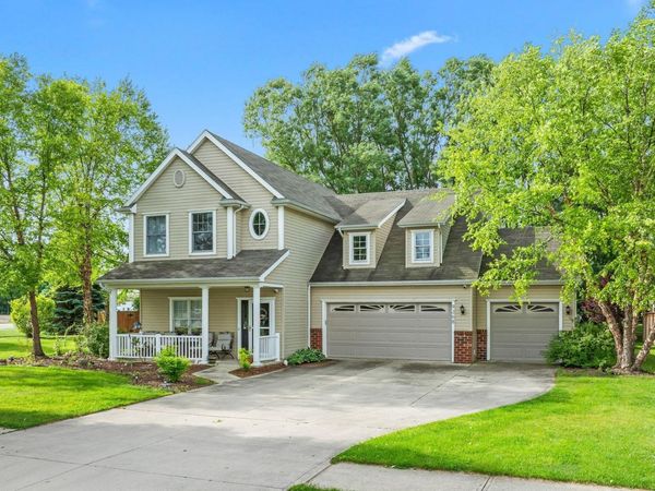 9268 Landin Parke Drive, New Haven, IN 46774