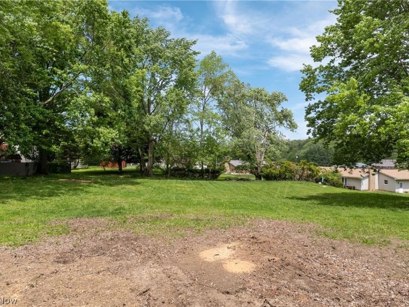 7811 Parkford Street NW, Massillon, OH 44646 Photo 3