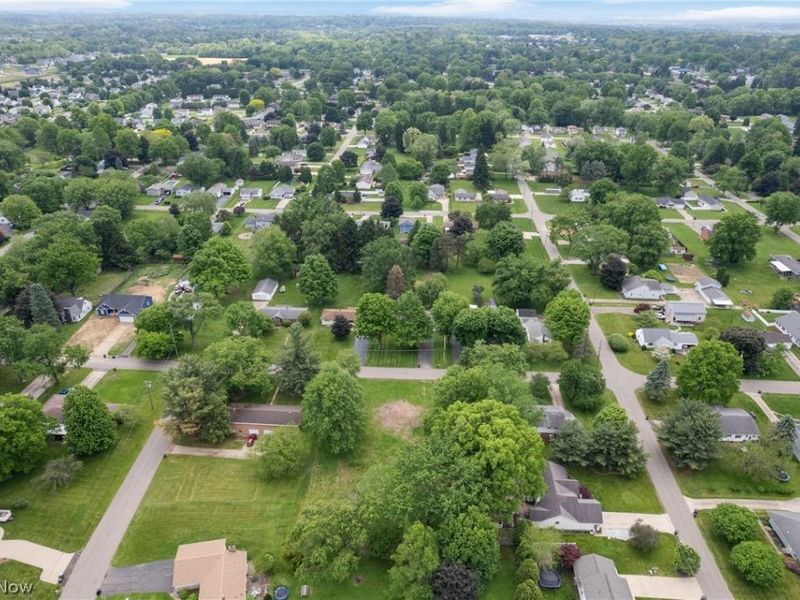 7811 Parkford Street NW, Massillon, OH 44646 Photo 5