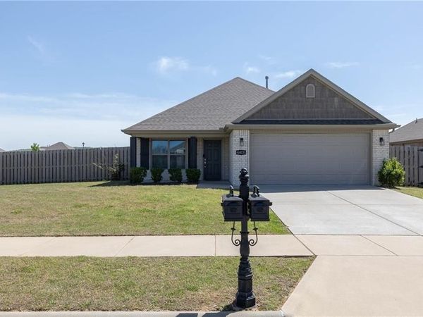 4405 W Anthem Drive , Fayetteville, AR 72704