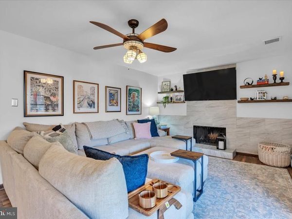 176 CENTURA , CHERRY HILL, NJ 08003