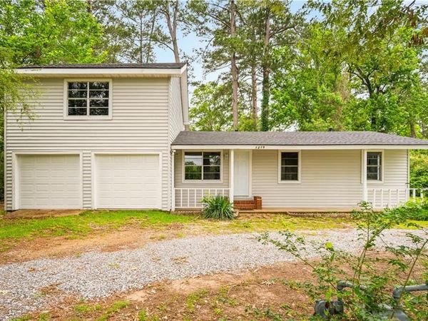 1219 PARADISE Road, Ball, LA 71405