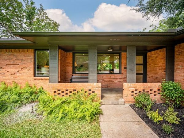 1618 Loree, Dallas, TX 75228