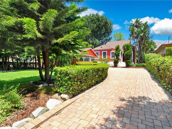 703 Manzanita Avenue, Sierra Madre, CA 91024