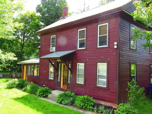 14 Garfield Street, Greenfield, MA 01301