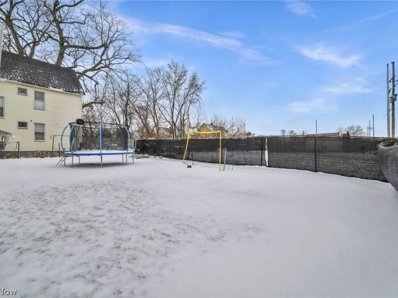 12500 Woodside Avenue, Cleveland, OH 44108 Photo 39