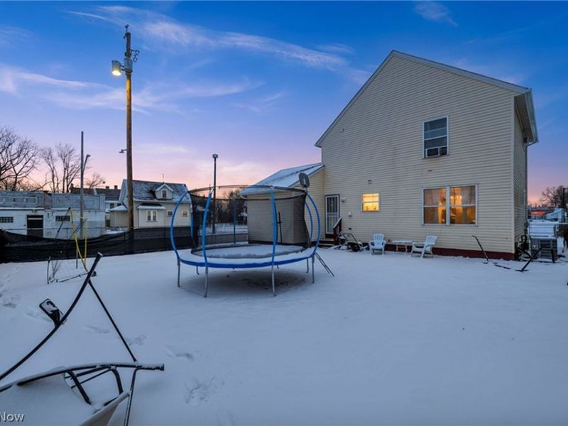 12500 Woodside Avenue, Cleveland, OH 44108 Photo 41