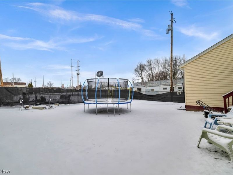 12500 Woodside Avenue, Cleveland, OH 44108 Photo 43