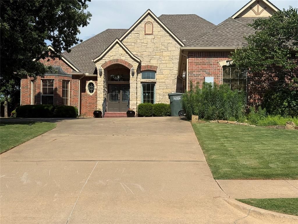 2406 Cheval Pointe Drive, Edmond, OK 73034 Main Photo