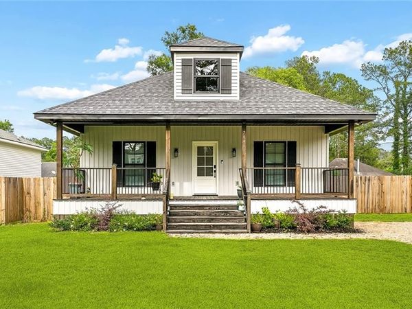 70466 1ST Street , Covington, LA 70433