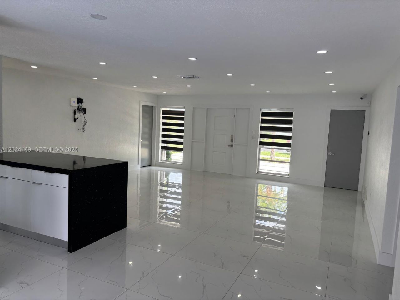 8460 NW 21st St , Sunrise, FL 33322 Photo