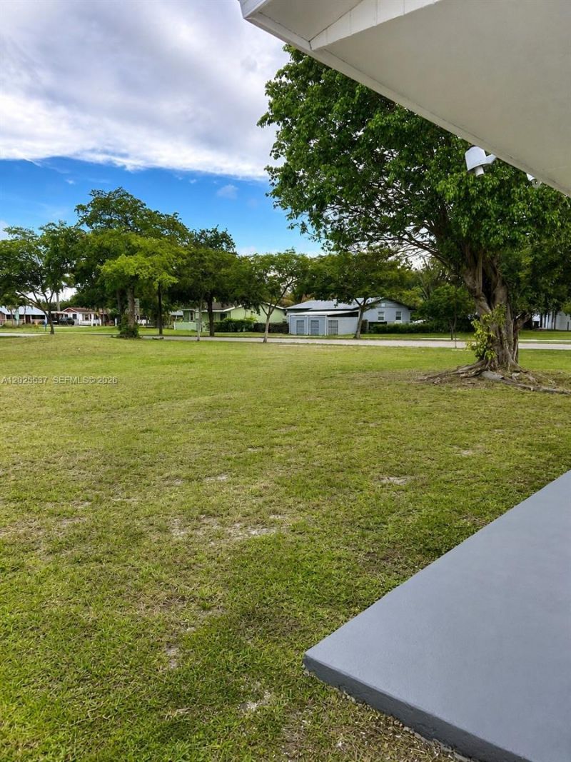 2954 NW 192nd Ter , Miami Gardens, FL 33056 Photo