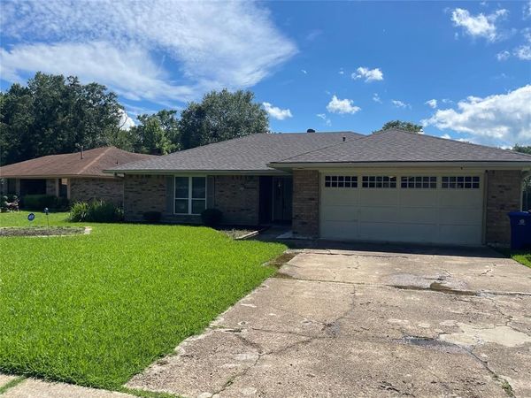 9248 Dawn Ridge Drive, Shreveport, LA 71118