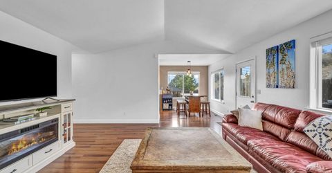 112 Walker Street, Gardnerville, NV 89410 Photo