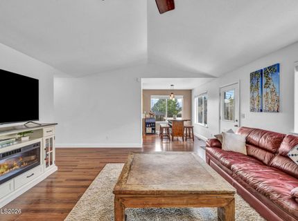 112 Walker Street, Gardnerville, NV 89410 Photo