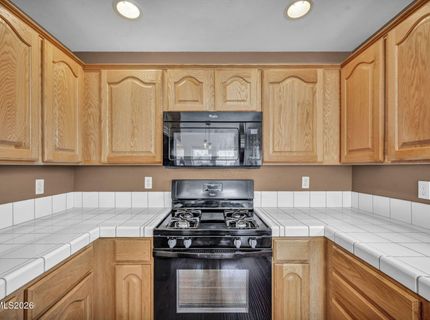 112 Walker Street, Gardnerville, NV 89410 Photo